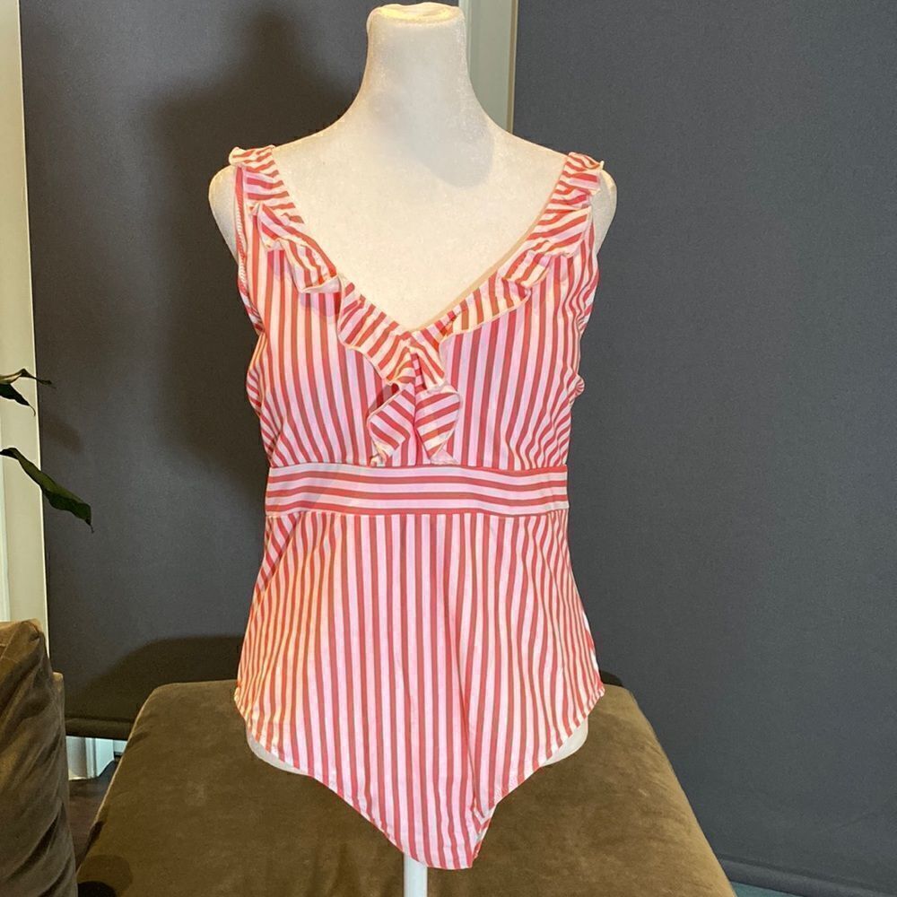 Women’s Striped Bathers Swimsuit with Ruffles Adjustable Straps Size XL NWOT